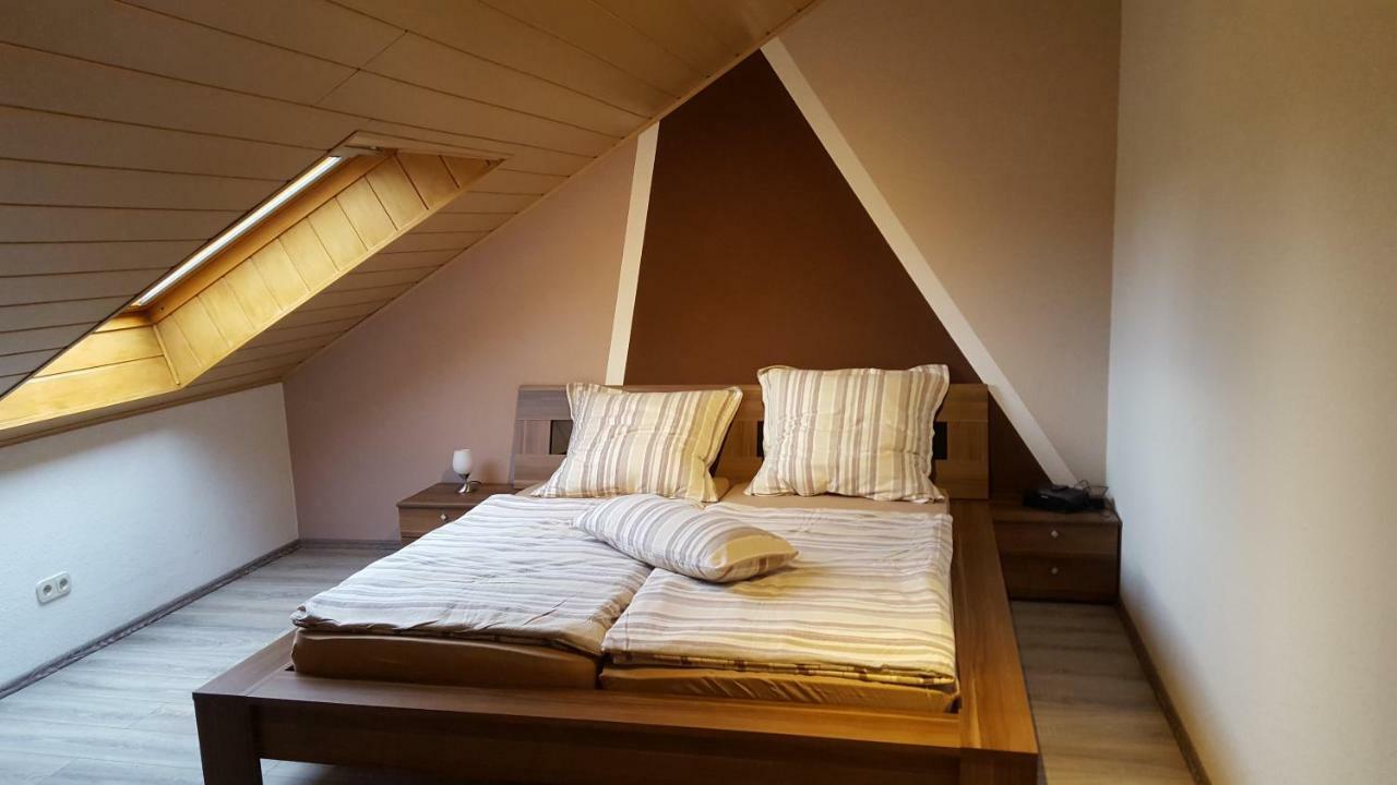 Ferienwohnung Zeit(t)raum Mandy in Brandy Waldsolms Exterior foto